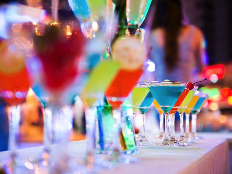 隣に座った結末は……